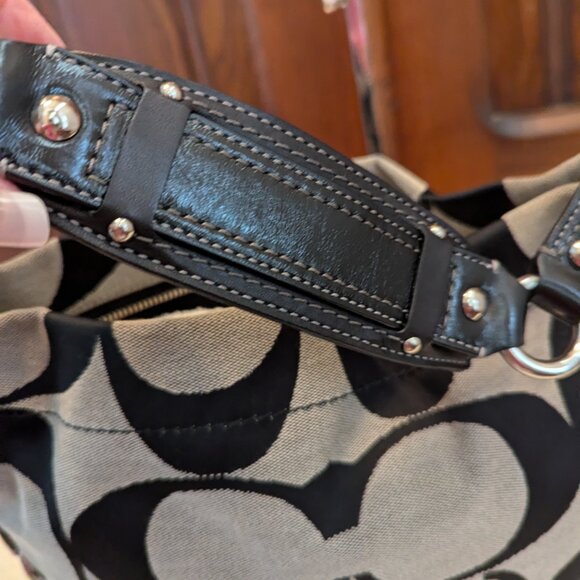 Coach Signature Carly Hobo Black Gray Canvas Brass Shoulder Bag Purse 12871 - Picture 9 of 12